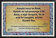 a wooden plaque with the words koran tout te atua, koah te takawenga o te