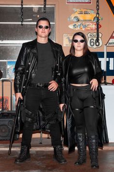 The Matrix Outfit Ideas, Trinity The Matrix Costume, Sci Fi Couple Costumes, Trinity Matrix Costume Diy, Neo Halloween Costume, Matrix Womens Costume, Neo And Trinity Costume, Matrix Costume Halloween, Diy Matrix Costume