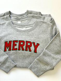 This is a gray crewneck sweatshirt with vinyl image.  This would be so cute for matching family sweatshirts! Message me for pricing on adult, baby or bigger kid sizes! Custom orders are welcome. Family Sweatshirts, New Buffalo, Gray Crewneck, Kids Christmas Outfits, Christmas Clothing, Christmas Tops, Grey Crewneck, Matching Shirts, Kids Sweatshirt