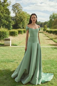 Drop Waist Gown, Best Wedding Guest Dresses, Column Dress, Leaf Green, Beautiful Gowns, Drop Waist, Fancy Dresses