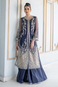 Elegant Royal Blue Set With Resham Embroidery, Elegant Royal Blue Set With Dupatta, Elegant Blue Sets For Reception, Blue Organza Sets With Long Sleeves, Blue Organza Long Sleeve Sets, Elegant Royal Blue Sets For Reception, Elegant Royal Blue Reception Sets, Elegant Blue Sets With Sheer Dupatta, Kameez Style