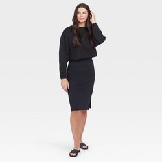 Made from an ultra-opaque ponte knit fabric, this figure-flattering skirt features a hidden shaping panel to smooth your tummy and conceals lumps and bumps. Pair it with a heel for dressier occasions or style it with flats or sneakers for a more casual look. It’s a must-have in your closet! Mom Body, Toned Tummy, Stretchy Skirt, Closet Size, Skirt Fits, Beautiful Skirts, Bottom Clothes, Long Skirt, Gender Female