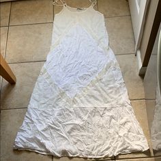 Brand New Tiara Hawaii Dress For An Amazing Price Hawaii Dresses, Hawaii Dress, White Cream, Cream White, One Size Fits All, Tiara, Hawaii, Colorful Dresses, Womens Dresses