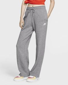 Nike Women's Club Fleece Sweatpants Pants Size 3XL (Gray) 836124 -063 Condition is "New with tags". Shipped with USPS Priority Mail. D2 ULTRA-SOFT AND MADE FOR MOVEMENT Women’s Nike Training Pant delivers the soft comfort of French terry fabric in a relaxed silhouette It’s a versatile pant for the gym, practice or for everyday wear French terry fabric offers lightweight warmth and a soft feel Ribbed elastic waistband with drawcord offers an adjustable fit Side pockets offer small-item storage Si Gray Straight Leg Bottoms For Leisure, Gray Straight Leg Leisure Pants, Gray Straight Leg Pants For Leisure, Leisure Gray Straight Leg Pants, Gray Leisure Bottoms For Fall, Gray Fall Leisure Bottoms, Gray Straight Leg Sweatpants For Leisure, Gray Full-length Bottoms For Loungewear, Comfortable Gray Leisure Bottoms