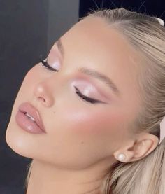 Pink Dress Makeup, Wedding Makeup Tutorial, Pink Eye Makeup, Prom Makeup Looks, Celebrity Makeup Looks, Dope Makeup