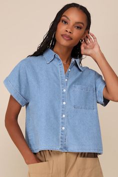 For an effortless, on-the-go look, we can't get enough of the Lulus Everyday Attitude Blue Chambray Short Sleeve Button-Up Top! Lightweight woven chambray shapes this cute top that has a collared neckline and short dolman sleeves with folded cuffs. Functional button placket accents the front, with a single patch pocket at one side. Fit: This garment fits true to size. Length: Size medium measures 21.5" from shoulder to hem. Bust: Great for any cup size. Waist: Not Fitted - comfortable room throu Everyday Denim Top With Buttons, Relaxed Fit Denim Top With Buttons For Everyday Wear, Light Indigo Button Closure Top For Everyday, Blue Denim Top With Buttons For Everyday, Chambray Shorts, Comfortable Room, Tops Fall, Cute Top, Short Sleeve Button Up