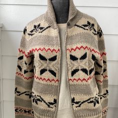 Classic Vintage Sweater Aztec Navajo Style Southwestern Style Western Style Southwest Style 1883 Style Yellowstone Style Cardigan Knitwear Sweater Aztec Blanket Style Ralph Lauren Label At Neck But There Is No Care Label Tags In Garment So No Way To Confirm Authenticity Feels Like All Other Ralph Lauren Cardigans Of That Era Could Be Possibly Be Unisex Approximately 21 Inches Long And 19 Inches At The Bust Smoke-Free Home No Returns Yellowstone Style, Ralph Lauren Label, Aztec Blanket, Knitwear Sweater, Navajo Style, Vintage Cardigan, Southwest Style, Southwestern Style, Style Cardigan