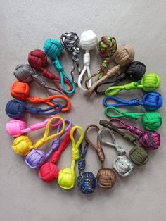 there are many different types of lanyards arranged in a circle