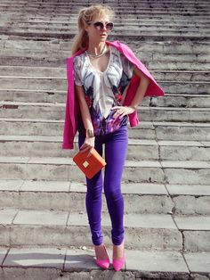 Sirma Markova Pink Shoes Outfit, Orange Accessories, Hot Pink Blazers, Color Jeans, Asos Fashion, Pink Coat, Pink Blazer