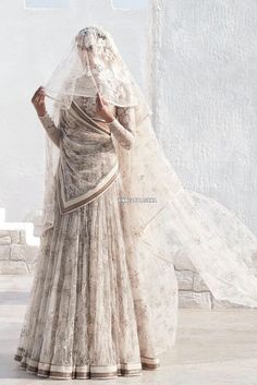 Sabyasachi Mukherjee - India 🇮🇳 Sharara Lehenga, Indian Designer Suits, Fashion Technology, Desi Outfits, Desi Clothes