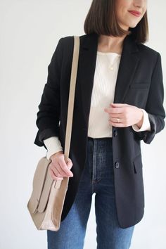 4 Comfy Fall Looks Work Outfits Women Semi Casual, Warm Clothes, Minimalist Capsule Wardrobe, My Mood, Classic Blazer, Work Attire, Casual Style Outfits, Black Blazer, Fall Looks