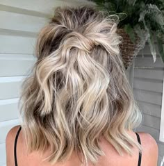 Trendy Prom Hairstyles, Formal Hairstyles For Short Hair, Simple Prom Hair, Prom Hairstyles For Short Hair, Short Hair Updo, Hairstyles For Short Hair, Prom Hairstyles