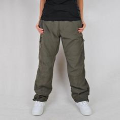 Gender: MaleFit Type: LooseWaist Type: MidFabric Type: BroadclothLength: Full LengthClosure Type: Zipper FlyDecoration: PocketsPant Style: Cargo PantsStyle: CasualFront Style: FlatMaterial: Cotton, PolyesterThickness: Heavyweight Full Length Green Pants With Hip Pockets, Green Full Length Pants With Hip Pockets, Green Full-length Pants With Hip Pockets, Green Cargo Pants With Hip Pockets, Loosely Fitted, Baggy Green Utility Bottoms, Green Utility Pants With Loose Fit, Loosely Fitted Green Utility Pants, Green Baggy Utility Bottoms, Green Utility Pants With Loose Hips