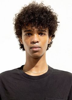 Dark Skin Men, Hair Idea, Curly Hairstyles, Black Men, Curly Hair Styles, Hairstyles, Models, Skin, Hair Styles