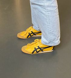 All Yellow Shoes, Asics Yellow Shoes, Yellow Tiger Shoes, Yellow Shoes Aesthetic, Onitsuka Tiger Yellow, Yellow Onitsuka Tiger, Onitsuka Tiger Mexico 66 Yellow, 2023 Shoe Trends