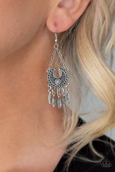 FABULOUSLY FEATHERED - SILVER Dainty silver feather charms swing from the bottom of an ornate silver half-moon frame, creating a whimsical fringe. A dainty gray bead dots the frame's center for a refreshing pop of color. Earring attaches to a standard fishhook fitting. Sold as one pair of earrings. P5BA-SVXX-066XX ORDERED 9 JUL 20 Feathered Earrings, Feather Earrings Silver, Rose Gold Frame, Twisted Metal, Grey Beads, Rose Quartz Stone, Silver Feather, Feather Charms, Paparazzi Accessories