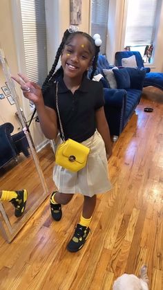 Kid Pics, Simple Cute Braids, Uniform Style, Braided Hairstyles For Back To School, Cute Uniform Outfits, Braided Hairstyles Kids, Cute School Uniform, Cute People, Braids Kids