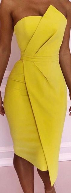 Dresses Soiree, Memes Work, Trendy Dresses, White Mini Dress, Yellow Dress, Dress Accessories, Nasa, Blue Dresses