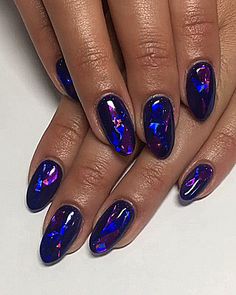 Blue Purple Cat Eye Nails, Prism Nails, Jewel Tone Nails, Purple And Blue Nails, Blue Purple Nails, Nail Art Bleu, Simple Nail Art, Purple Nail Designs