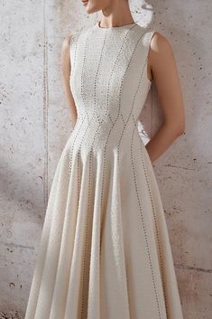 Short Bodycon Dresses, Bodycon Dress Formal, Short Bodycon Dress, Pleated Midi Dress, Bodycon Dresses, Bodycon Mini Dress, Elegant Dress, Pleated Dress, Elegant Dresses