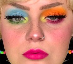 Colorful Eyeshadow Ideas, Kidcore Makeup Looks, Fun Eyeshadow Looks Colorful, Kidcore Eye Makeup, Quirky Makeup, Pastel Kidcore Makeup, Maximalist Makeup, Pride Makeup Ideas, Kidcore Makeup