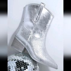 Women's Silver Metallic Rhinestone Ankle Boots New In Boutique Garment Bags, Walker Boots, Silver Rhinestone, Rain And Snow Boots, Boot Sandals, Snow Boots, Trending Accessories, Jean Coat, Trending Shoes