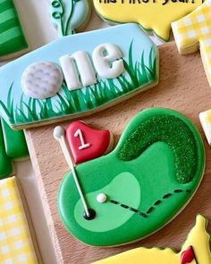 decorated cookies for a golf themed birthday party