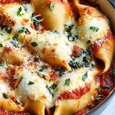 No Carb Pasta, Ricotta Stuffed Shells, Chicken Stuffed Shells, Stuffed Shells Ricotta, Boiling Pasta, Cheese Spaghetti, Pasta Shells, American Dishes, Whole Wheat Pasta