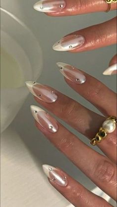 Wife Nails, White Chrome Nails, Engagement Nails, Chrome Nails Designs, Graduation Nails, Pretty Gel Nails