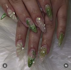 Earthy Nails Acrylic Almond, Funky Nail Designs Acrylics, Earthy Almond Nails, Textured Acrylic Nails, Sculpted Flower Nails, Nails Inspo Green, Fairy Garden Nails, Earthy Nails Acrylic, Summa Nails