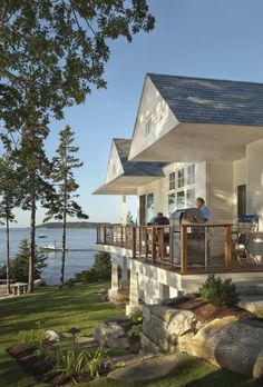 Dream Life House, Haus Am See, Dream Beach Houses, Contemporary Exterior, Inspire Me Home Decor, Wrap Around Porch, Dream House Interior, Ideas Pictures, Coastal Cottage