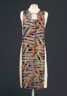 Sonia Delaunay, Dress, France, 1925-28 Printed silk satin with metallic embroidery Musée de la Mode de la Ville de Paris, Musée Galliera, 1920 Style, Style Année 20, 1920 Fashion, Metallic Embroidery, Silk Satin Dress, Art And Fashion, 20s Fashion, Vestidos Vintage