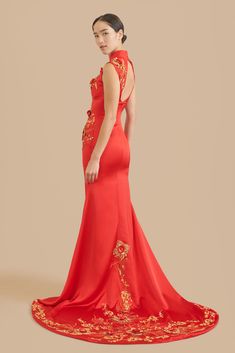 https://cdn.shopify.com/s/files/1/0055/5483/1475/files/East-Meets-Dress-Maxine-Chinese-Wedding-Dress-Cheongsam-Big-Sur_1.mp4?10067 Chinese Bridal Dress, Qipao Wedding Dress, Chinese Style Wedding Dress, Modern Chinese Wedding Dress, Red Cheongsam Dress, Modern Chinese Wedding, Tea Ceremony Dress, Red Cheongsam, Cheongsam Wedding