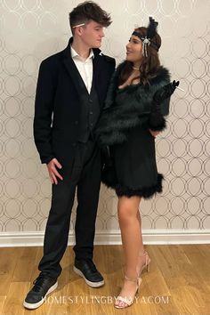 couples Halloween costume ideas Gatsby Halloween Costume Couple, Flapper And Mobster Costume, Gangster Halloween Costume Couple, 1920 Couple Costume, Flapper And Gangster Costumes, Roaring 20s Couple Costume, 1920s Costume Couple, Roaring 20s Party Outfit Couple, 20s Couple Costume