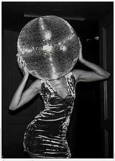 Disco Aesthetic, Disco 70s, Music Funny, Wall Art Decor Prints, Trendy Wall Decor, Black And White Canvas, Black And White Posters, Vintage Party, Room Posters