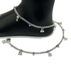 Name of product: 925 Sterling Silver Light Weight Anklet / Silver Payal Weight: 26.5grams. Length: 26centimeter FREE EXPRESS SHIPPING -----Feedback::- A satisfied customer is our top priority and your feedback forms the backbone of our success. Don't forget to give positive feedback along with good ratings. Thank You Silver Anklets With Latkans As A Gift, Silver Anklet As A Gift, Silver Anklets For Festivals, Bride Payal, Festive Sterling Silver Anklets, Payal Silver, Silver Bollywood Anklets For Festivals, Traditional Sterling Silver Festive Anklets, Bollywood Silver Anklets For Festivals