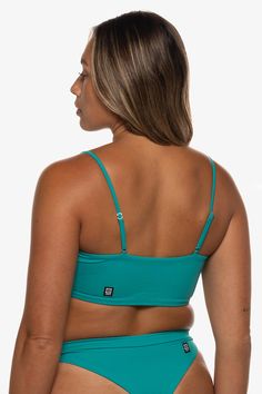 Coast Seamless Bandeau Crop Top For Beach, Adjustable Seamless Bandeau Swimwear, Green Seamless Swimwear For Surfing, Green Seamless Surfing Swimwear, Casual Seamless Tankini With Triangle Top, Casual Seamless Triangle Top Tankini, Beachwear Swimwear With Adjustable Straps For Surfing, Seamless Triangle Top Swimwear For Surfing, Adjustable Straps Swimwear For Surfing And Beach Season