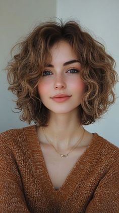 Short Haircut Ideas, Popular Short Haircuts, Short Curly Hairstyles, Haircuts For Wavy Hair, Haircuts For Curly Hair, Dull Hair, Short Wavy Hair, Best Short Haircuts, Short Hair Color