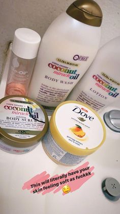 Good Hygiene Products, Hygiene Self Care, Hygiene Essentials, Self Care Essentials, Shower Care, Coconut Lotion, Lip Scrub Recipe, Reading Festival, Hygiene Care