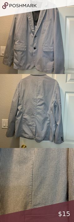 Jacket size L good condition Jacket size L sport good condition. Smoke FREE and Pet FREE home. Se Habla ESPAÑOL. Casa libre de humo y mascotas. Jackets & Coats Performance Jackets Trench Coats, Blue Man, Denim Button Up, Button Up Shirts, Mens Jackets, Blue White, Coats Jackets, Blue And White, Man Shop