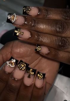 Gold Toe Nails, Acrylic Nails Toes, Black And Gold Nails, Nail Suggestions, Black Gold Nails, Birthday Nail, Colors Nails, Golden Nails