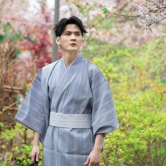 Check out this ⛩️ Light Grey Traditional Men Kimono ⛩️ Shop & Grab 15% off with code 🎁 JPIN 🎁 #kimono #traditional #japanese #clothing Hakama Pants, Sukajan Jacket, Kimono Shirt