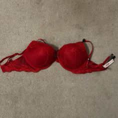 Size 34d Extra Padded Bombshell Bra. Victoria's Secret Padded Bra, Fitted Red Padded Bra, Elegant Fitted Red Bra, Victoria's Secret Summer Padded Bra, Red Fitted Bra With Padded Cups, Fitted Red Bra With Padded Cups, Fitted Red Push-up Bra, Red Fitted Push-up Bra, Elegant Red Victoria's Secret Bra