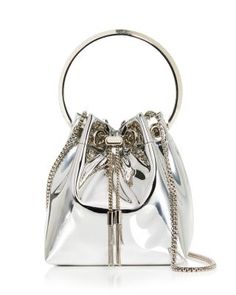 Jimmy Choo Bon Bon Ring Handle Bucket Bag Magazine Vogue, Trim Fabric, Mini Bucket Bags, Mini Bucket, Ring Handle, Bon Bon, Footwear Design Women, Metal Ring, Color Dorado