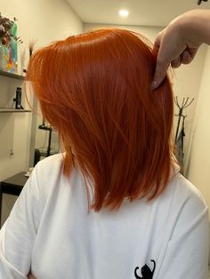 Окрашивание в рыжий Medium Short Layered Hair, Shaggy Haircuts, Copper Hair, Red Hair Color, Orange Hair, Short Hair With Layers, Hair Inspo Color, Dream Hair, Ginger Hair