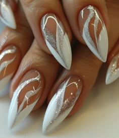 Round Shaped Nails Designs, White Sparkle Nails, Gold Acrylic Nails, Pointy Nails, Beauty Hacks Nails, Rose Gold Nails, White Nail Designs, Sparkle Nails