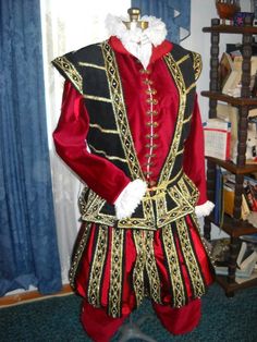 Italian Fashion Men, Elizabeth Cosplay, Mens Garb, Elizabethan Costume, Elizabethan Fashion, Medieval Clothes, Medieval Costume, Medieval Clothing, Historical Dresses