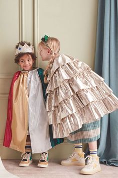 Children's costumes Funny Kids Costumes, Childrens Christmas Dress, Fancy Dress Costume Ideas, Funny Kid Costumes, Dress Costume Ideas, Kids Halloween Costumes, Macrame Baby, Christmas Dress Up, Fab Dress