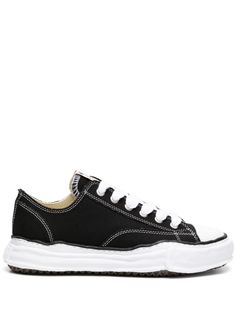 Black White Canvas, Maison Mihara Yasuhiro, Maison Mihara, Sole Sneakers, Black And White Canvas, Closet Essentials, Low Sneakers, Dream Shoes, White Canvas