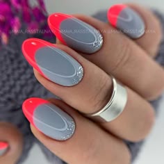 Bright Red Matte Nails, French Manicure Nails, Fancy Nails Designs, Nail Art Designs Videos, Get Nails, Short Acrylic Nails Designs, Short Acrylic Nails